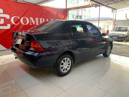 Imagem 4 de 11 de Ford Focus 2.0 L Fc. 2002