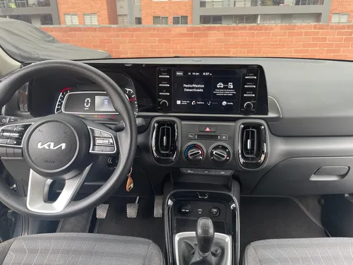 Kia Sonet 1.5 Emotion