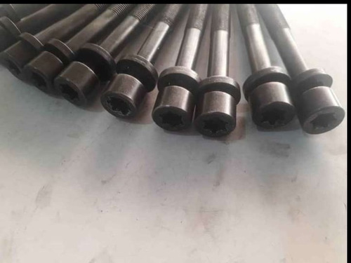 Imagen 5 de 5 de Tornillos De Camara De Optra Límited Motor Tapa Negra
