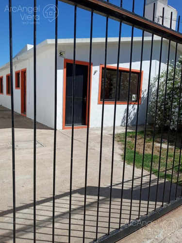 Casa En Venta - Maldonado