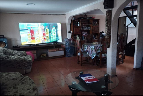 Imagen 5 de 11 de Casa 2 Pisos En Venta Pudahuel 4d 2b Santiago