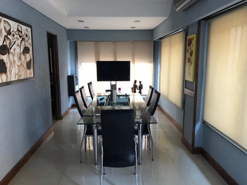 Imagen 4 de 8 de Chalet En Venta En Ituzaingo Norte