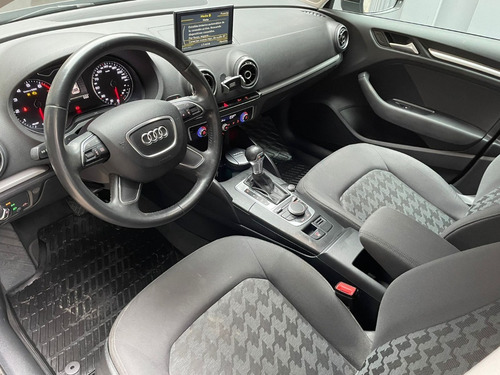 Imagen 4 de 12 de Audi A3 Sportback S Tronic