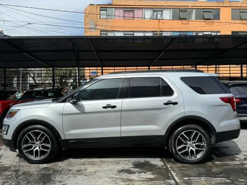 Ford Explorer 3.5 Limited 4x4 At