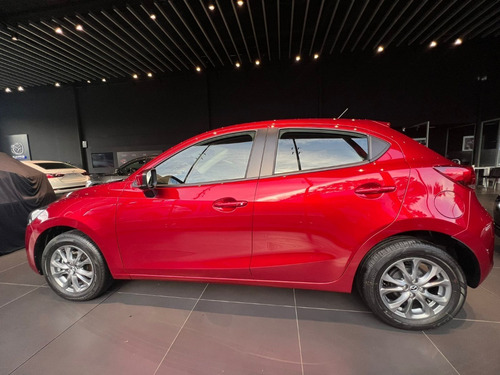 Imagen 8 de 20 de Mazda 2 Sport Tuoring 2023