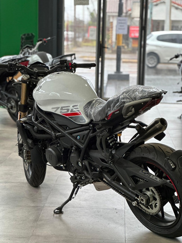 Benelli 752s