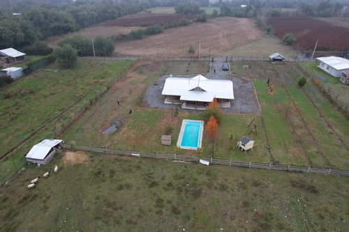 Parcela De Casi Una Hectárea Con Estupenda Casa En Venta