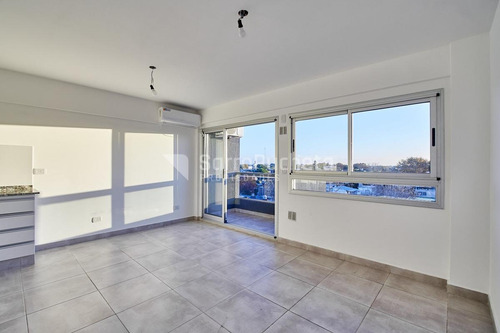 Imagen 4 de 30 de Venta Departamento 2 Amb En Moron Sur (3°d)