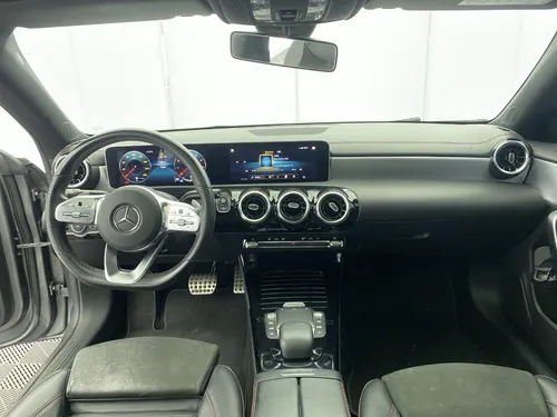 Mercedes-Benz Clase CLA 180 1.3 Amg Line