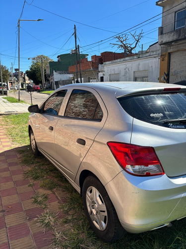 Chevrolet Onix 1.4 Joy Ls 98cv