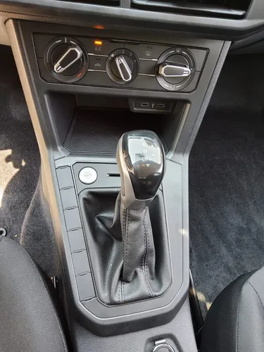 Volkswagen Polo 1.0 Confortline Tiptronic At
