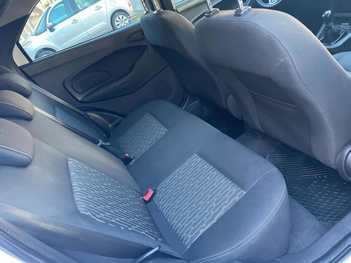 Imagen 9 de 15 de Ford Ka 1.5 Se 5 P 2017