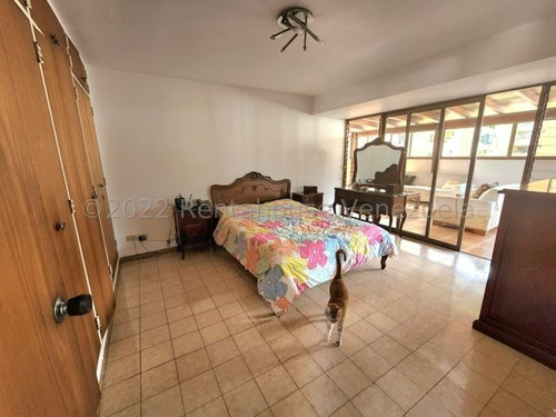 Imagen 6 de 18 de Omar Espinoza Ofrece En Venta Amplio Y Lindo Apartamento En San Bernardino