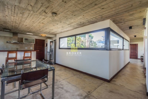 Imagen 5 de 15 de Venta Casa Parque Miramar 3 Dormitorios Piscina Barbacoa
