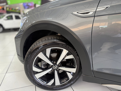 Volkswagen Nivus NIVUS HIGHLINE 1.0 200 TSI FLEX AUT.