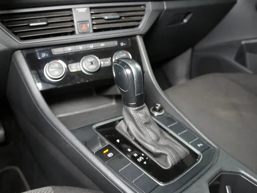Volkswagen Jetta Vii 1.4 Tsi Comfortline