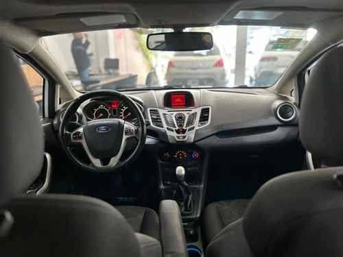 Ford Fiesta Kinetic 1.6 Design 120cv Titanium