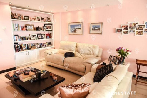 Apartamento 5 Dormitorios En Playa Brava, Punta Del Este.