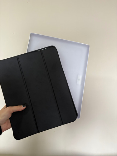Ipad Air 2025 Chip M3 + Magic Keyboard + Pencil Pro Plateado (Usado)
