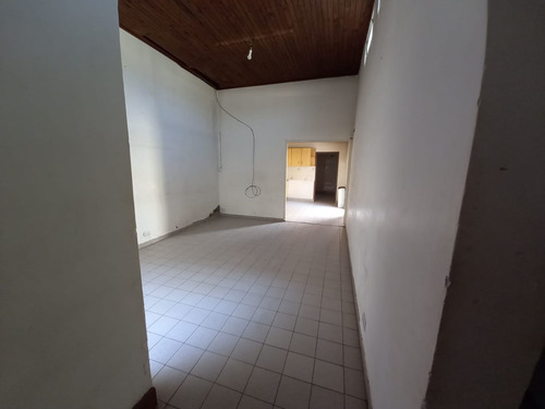 Imagen 7 de 17 de Venta De Casa Cipolletti