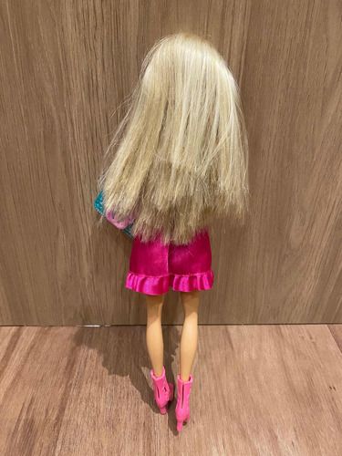 Boneca Barbie Fala Movimentos Faciais Não Funciona Mattel (Usado)
