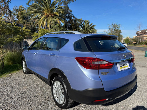 Dongfeng AX3 Elegant Mt 1.6 Lts