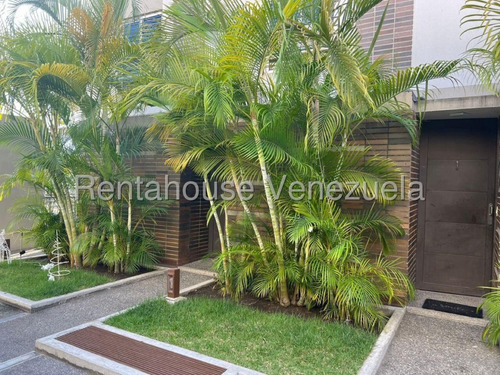 Valeria Chong Apartamento Alquiler Barquisimeto Lara Zona Este Residencial Económico Código Inmobiliaria Rent-a-house 25-16219