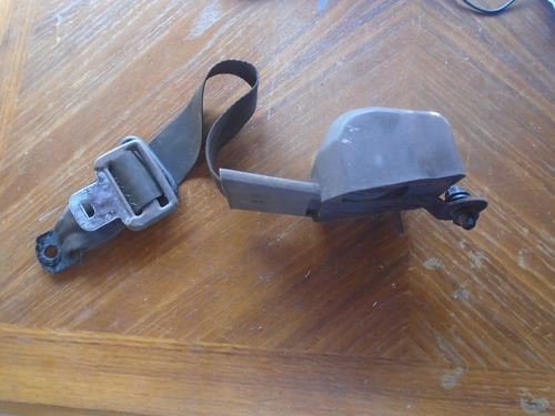 Vendo Cinturon De Seguridad De Toyota Carinaaño 1983