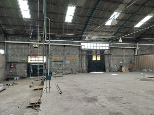 Bodega En Renta Tlalnepantla. 950 M2.