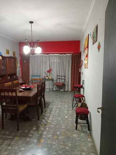Casa Chalet En Venta En San Miguel, G.b.a. Zona Norte, Argentina