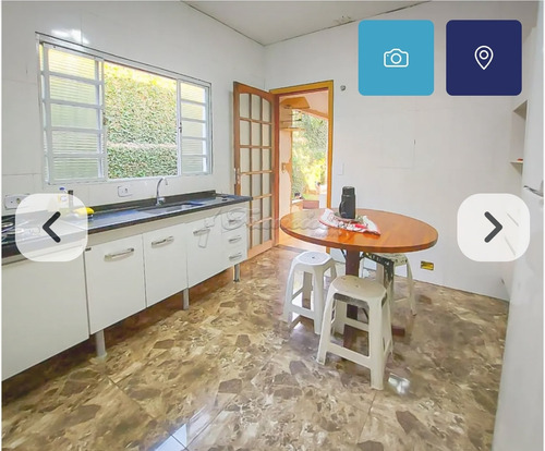 Casa Com 4 Cômodos,laje,piso Frio,edicula Com Churrasqueira.