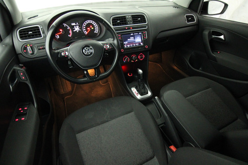 Volkswagen Polo 1.6 Comfortline Plus Mt