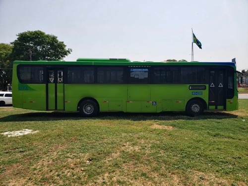 Urbano Caio Apache M.benz Of1721 2020