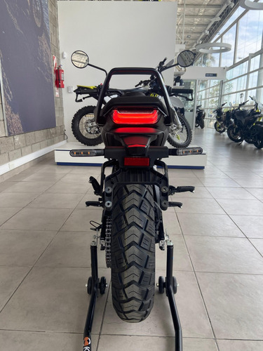 Husqvarna Svartpilen 250-fin@nci@la Cuota Fija-bluetooth-gps
