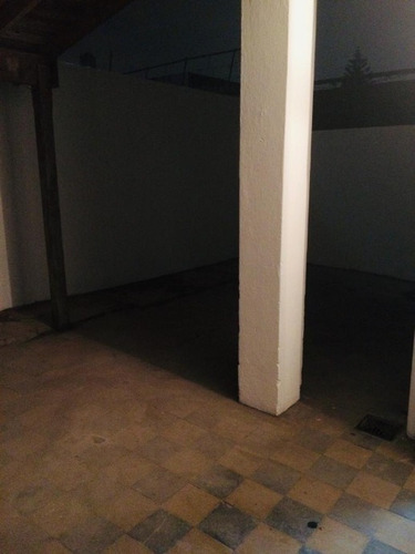 Imagen 8 de 8 de Permuta - Casa Americana De 3 Ambientes En Venta - Moron Sur