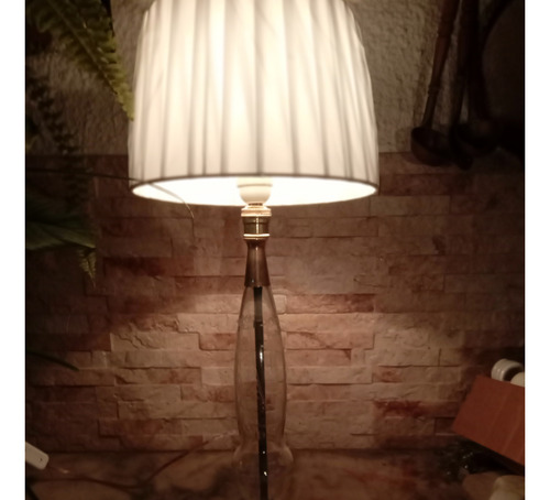 Antigua Lampara De Mesa, Base De Mármol Con Pantalla (Usado)