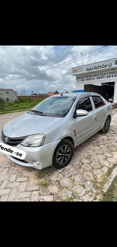 Toyota Etios 1.5 16v X 4p