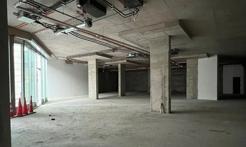 Arrienda Local Av. Las Condes San Damian 481 M2 Uf 168