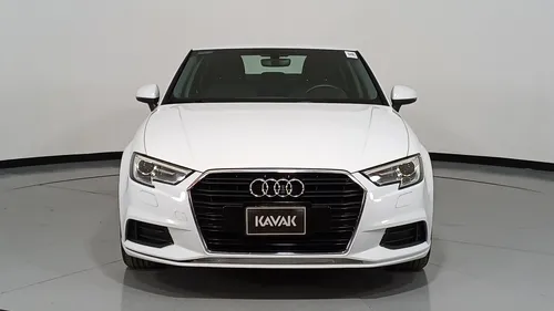 Audi A3 1.4 35 TFSI DYNAMIC DCT