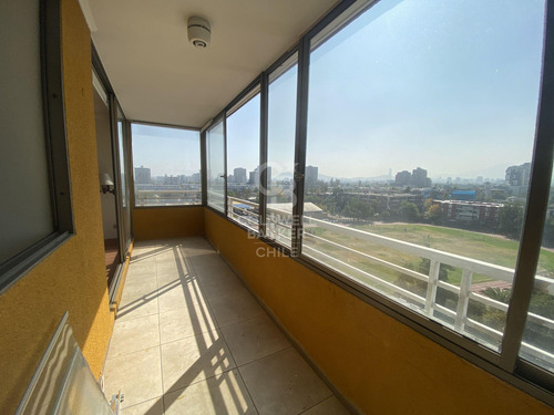 Luminoso Departamento Colegio San Agustín