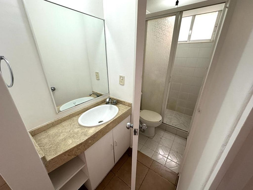 Alamos: 62m2, 2 Habitaciones, 1 Baño, Bodega, 1 Lugar De Estacionamiento.