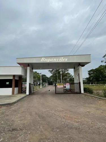 Vendo Local En Condominio Buganviles. Vereda La Llanerita