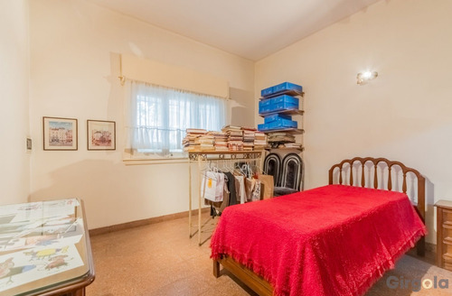 Venta Casa 2 Dormitorios Moreno Con Cochera