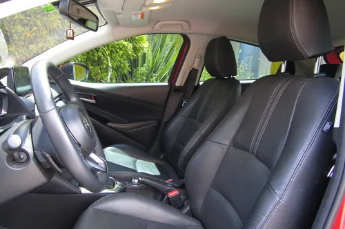 Mazda 2 1.5 Grand Touring Lx Hb