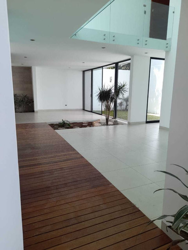 Hermosa Residencia En La Mejor Zona De Aguascalientes