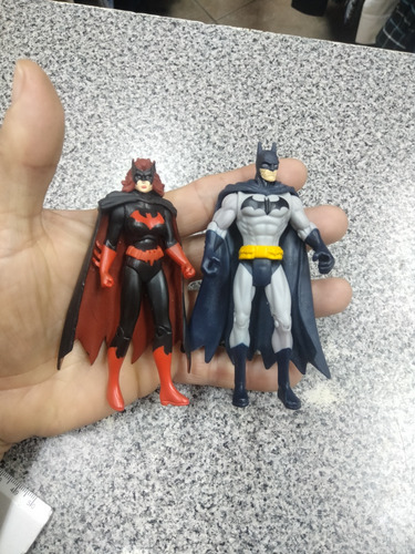 Dc Batman Y Batwoman, Infinite Heroes, 4 Pulgadas!! (Usado)