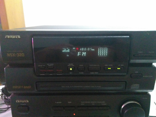 Minicomponente Aiwa Nsx 320 Cuerpo Central Sin Parlantes Negro 0 W (Usado)