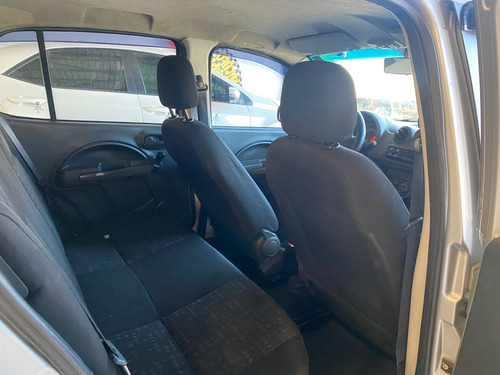 Fiat Uno 1.0 Vivace Flex 5p