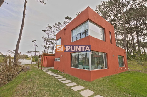 Imagen 1 de 30 de Casa En Venta - Montoya