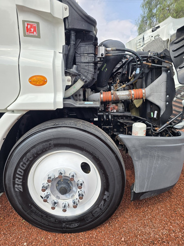 Freightliner Cascadia 2016 Torton Caja Refrigerada Rabon